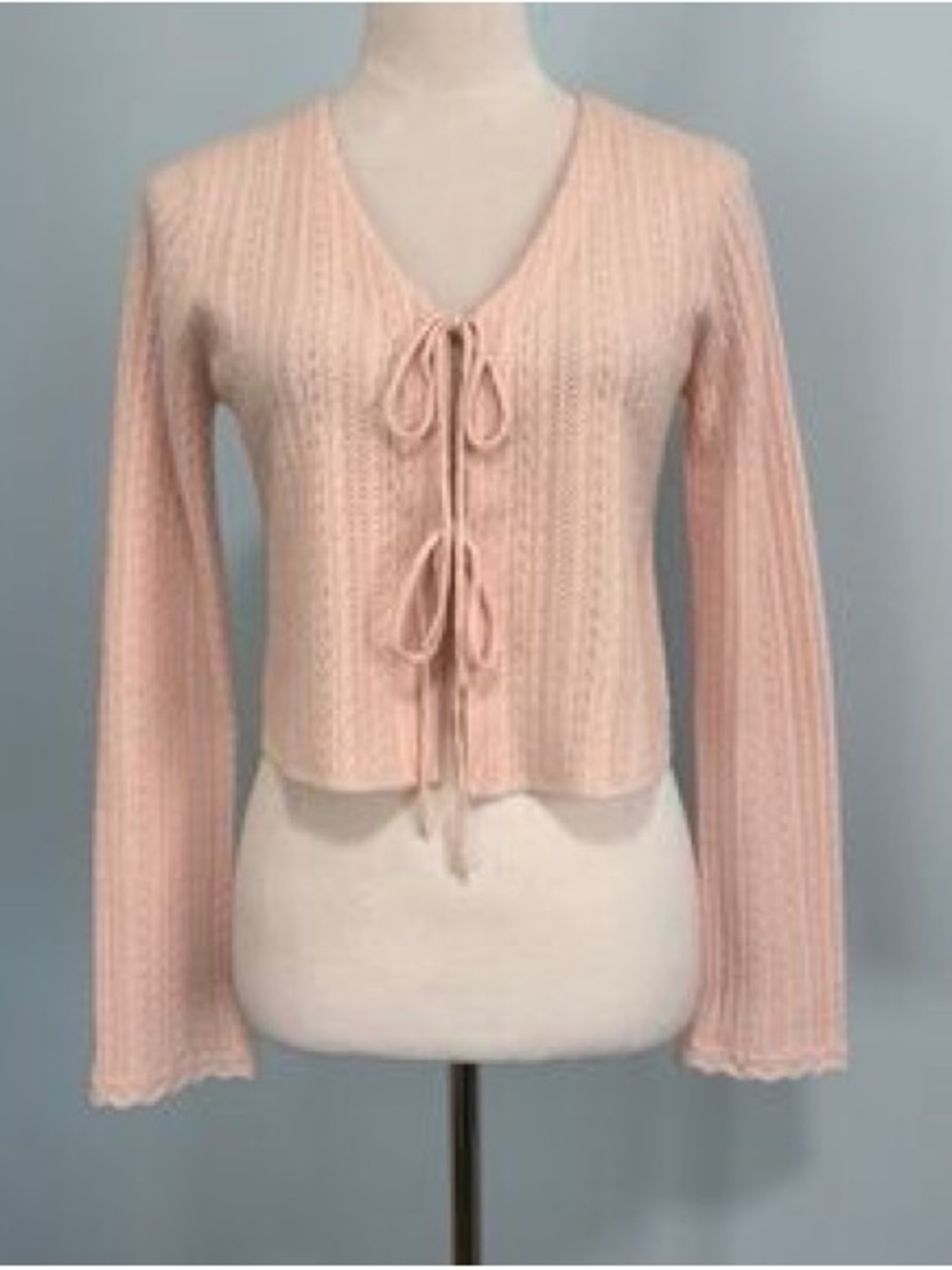 100% cashmere Magaschoni Blush Tie-Front V-Neck Ribbed Sweater 967